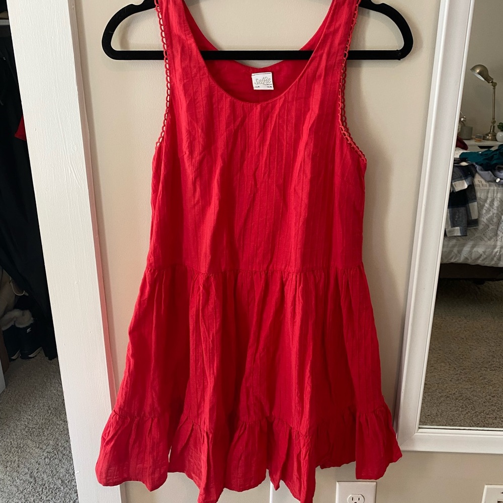 Red Selfie Leslie Sundress